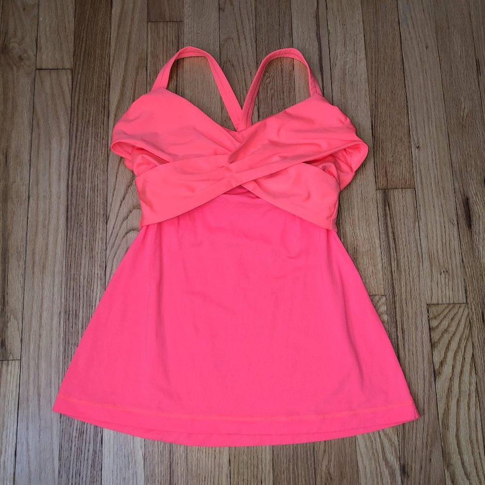 LIKE NEW Lululemon Wrap It Up Tank in Grapefruit